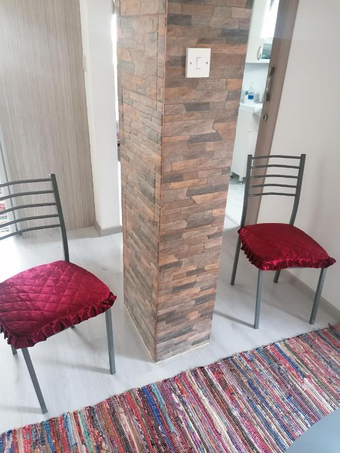 Elenas 1 Bedroom Apartment In Limassol Center Kültér fotó